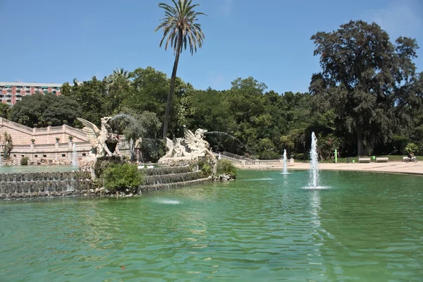 Ciudadela ' s park Cascade, 巴塞罗那 — 图库照片