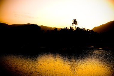 Karayip günbatımı. Tayrona Parkı. Kolombiya