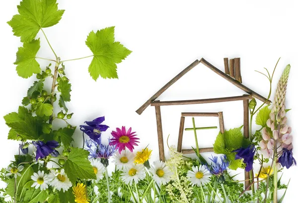 La dulce casa de ensueño verde — Foto de Stock