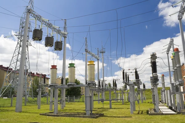 Electricidad para una ciudad — Foto de Stock