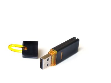 Kaldırılan kapak ile USB götürmek