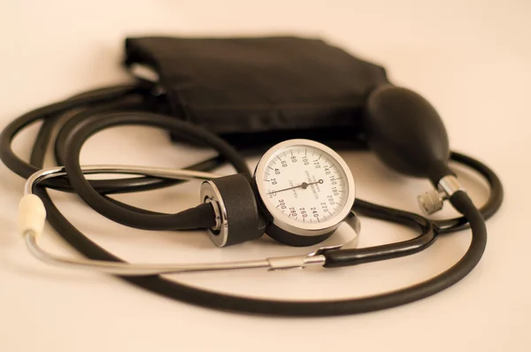Medidor de pressão arterial Fotos De Bancos De Imagens