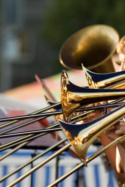 Gouden trombones — Stockfoto