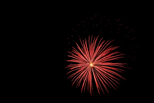 Feuerwerk auf schwarz — Stockfoto