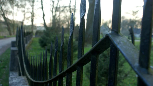 Μεταλλικό φράχτη — Φωτογραφία Αρχείου