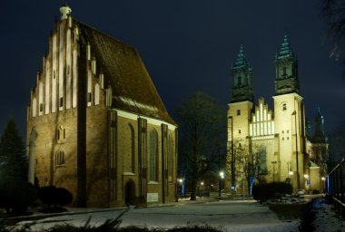 Pozna Katedrali kilisede mi? Geceleyin