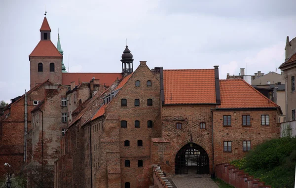 Gotické budovy, Polska, Grudzi? dz — Stock fotografie