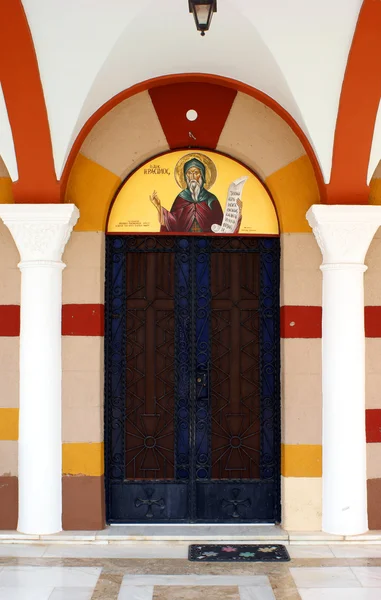 Eingang der Kirche — Stockfoto