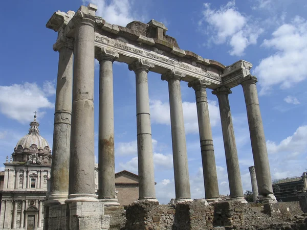 Roma: Antik Roma Forumu kalıntıları — Stok fotoğraf
