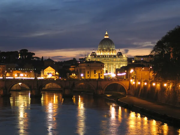 Пітерс купольна в Римі, Італія Стокова Картинка