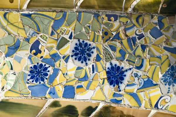 Mosaik im Teil guell, barcelona — Stockfoto