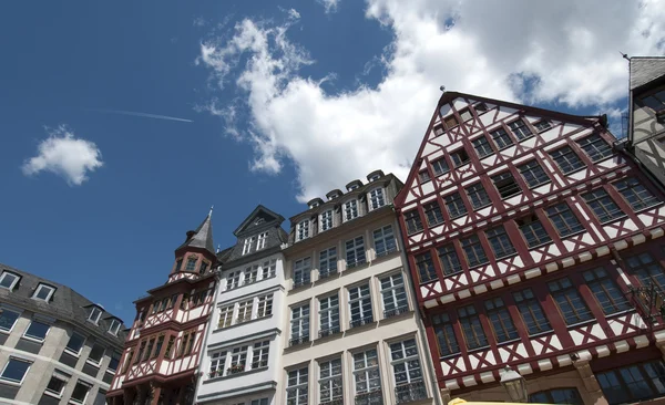 Frankfurt, traditionele huizen in de Römer — Stockfoto