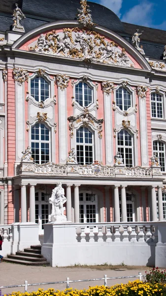 Kurfuerstliches palais w trier, Niemcy — Zdjęcie stockowe