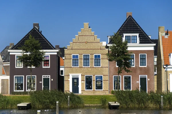 Традиционные дома в нидерландских землях — стоковое фото