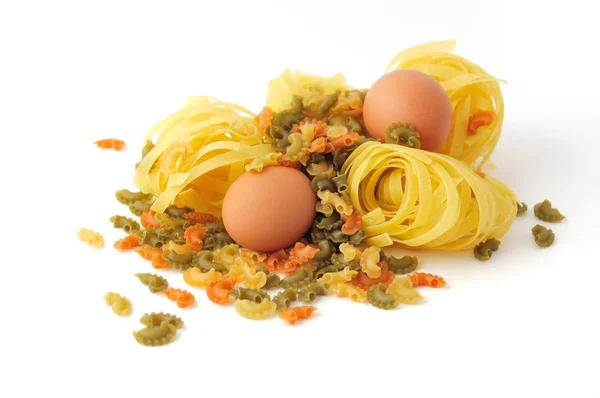 Italian spaghetti and colorful pasta — Stock Photo, Image