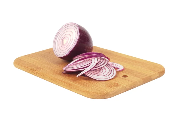 Posiekać cebulę i połowę cebuli — Zdjęcie stockowe