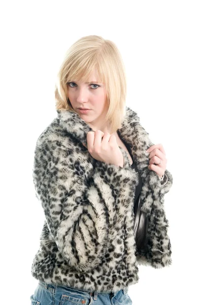 Adolescente à la mode en manteau de fourrure — Photo