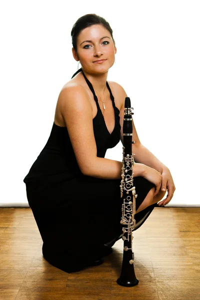 Vackra klarinettisten kvinnor — Stockfoto