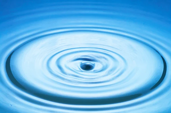 Gota de agua (imagen 42 de 51 ) — Foto de Stock