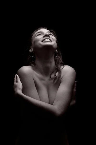 Güzel bir kadın üzerine siyah izole — Stok fotoğraf