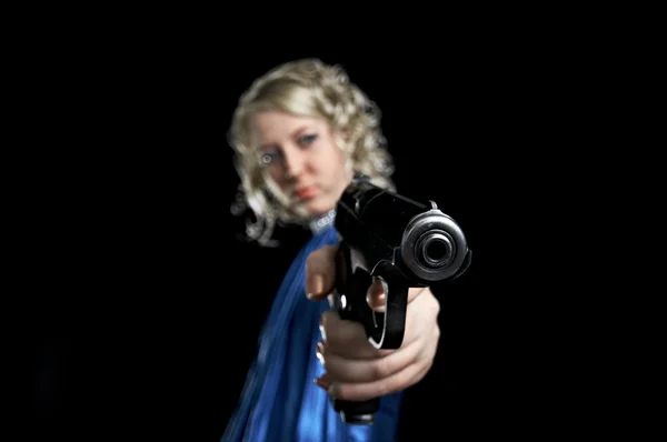 Женщина с оружием — стоковое фото