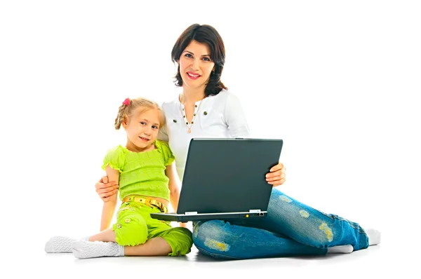 Ma and daughter with computer — Stock Photo, Image