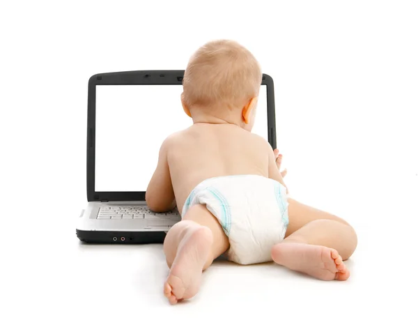 Infantile utilisant un ordinateur portable — Photo