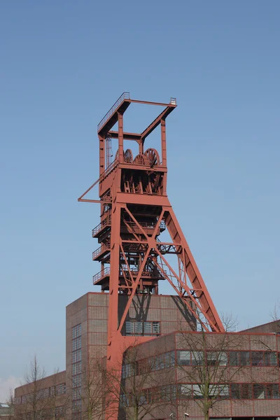 Мертвая промышленность - угольная шахта — стоковое фото