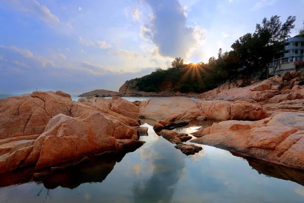 Pôr do sol na costa — Fotografia de Stock