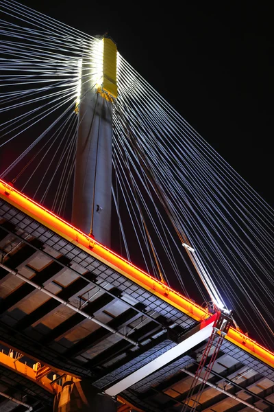 Мост Тинг Кау ночью, в Гонконге — стоковое фото