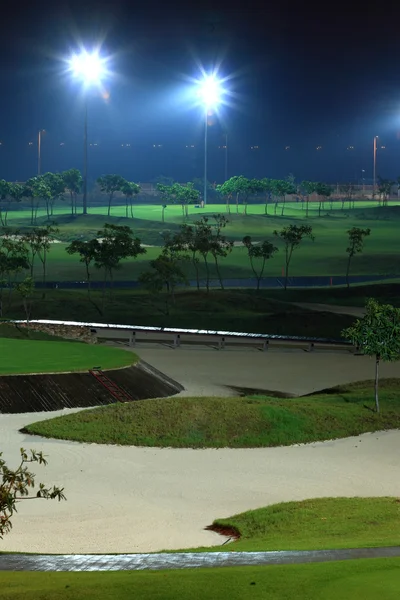 Pole golfowe w nocy — Zdjęcie stockowe
