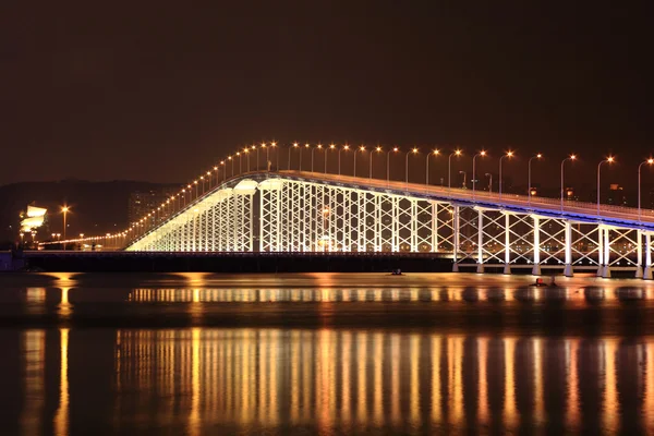 マカオで忙しい橋 — ストック写真