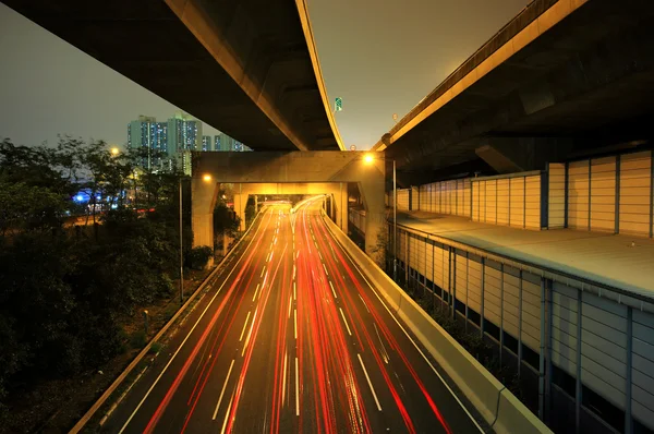 Highway bij nacht — Stockfoto