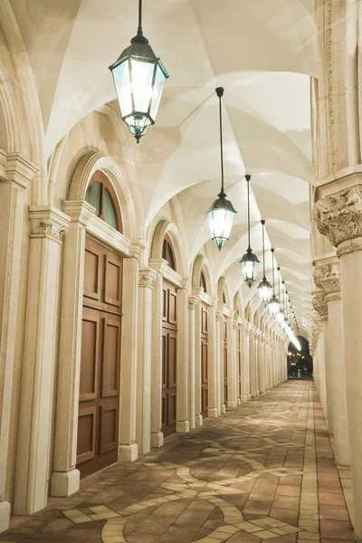 Antiguo corredor — Foto de Stock