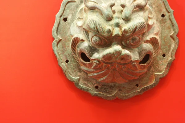 中国青铜狮子 — 图库照片