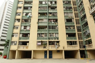 Hong Kong 'da halka açık bir apartman.