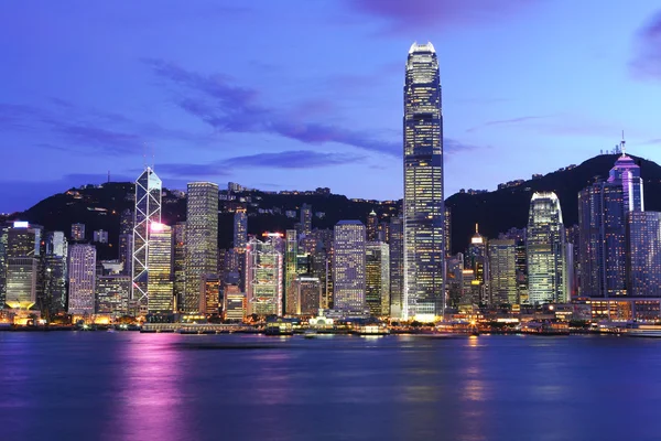 Χονγκ Κονγκ Skyline τη νύχτα — Φωτογραφία Αρχείου