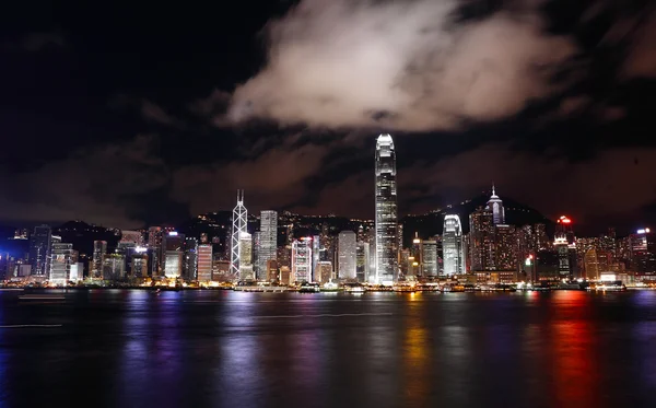 Hong Kong om natten – stockfoto
