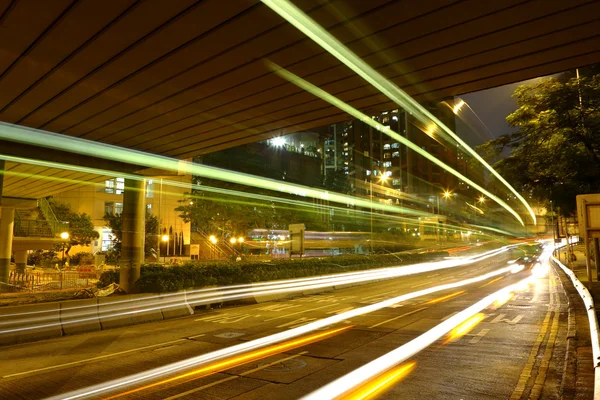 Trafik på natten — Stockfoto
