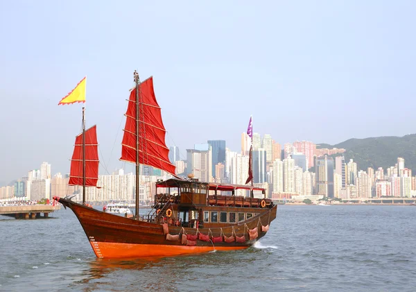 Junk boat in Hong Kong — Stock Photo, Image