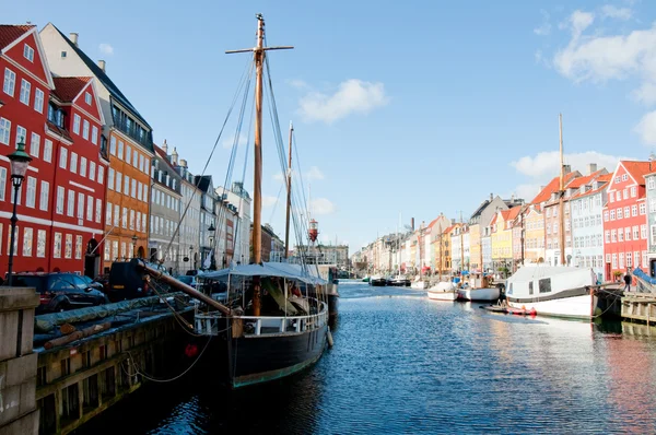 コペンハーゲンのニューハウン チャネル — ストック写真