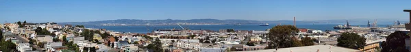 从波特雷罗小山看到旧金山海湾 — 图库照片