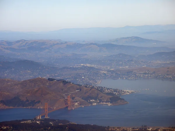 Golden Gate en Marin gezien vanuit de lucht — Stockfoto