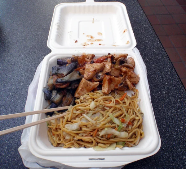 Vegetariánské asijské rychlé občerstvení — Stock fotografie