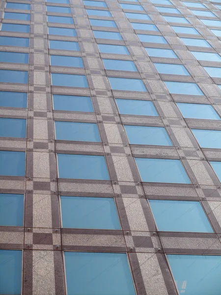 Escritório moderno janelas do edifício detalhe — Fotografia de Stock