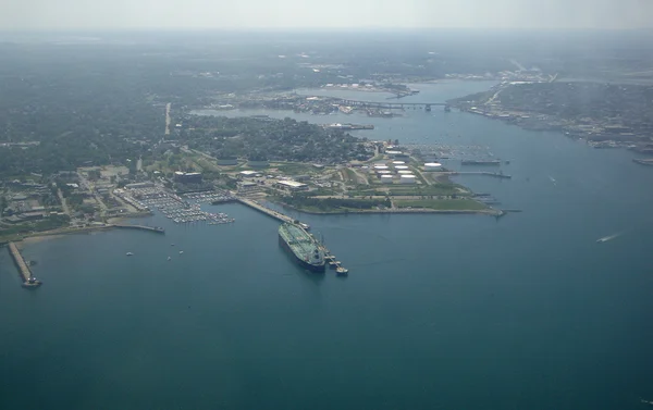 Aerial of oil tanker in Portland Maine harbor — Stock Photo, Image