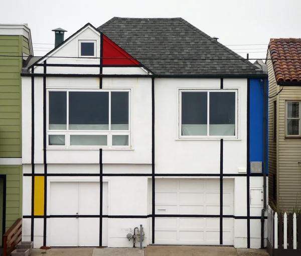 海洋海滩房子绘风格的著名的艺术家 piet mond — 图库照片