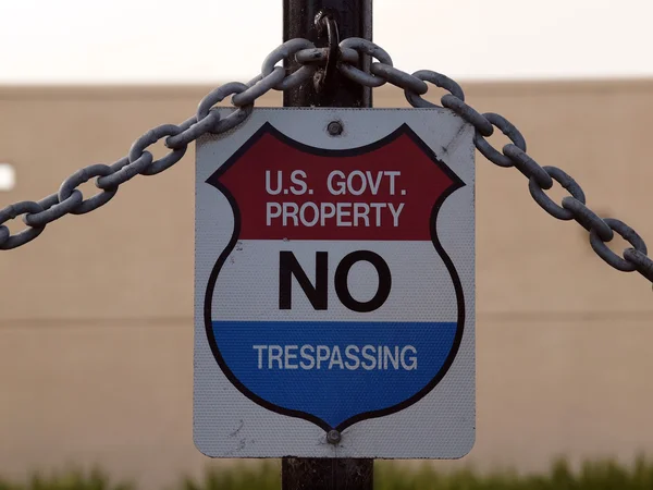 美国政府财产-无盗窃标志 — 图库照片