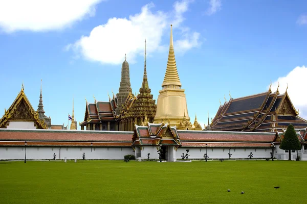 壮大な宮殿 - タイ — ストック写真