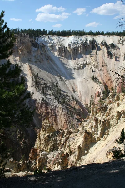 Yellowstone Cliffs — Stock Photo, Image